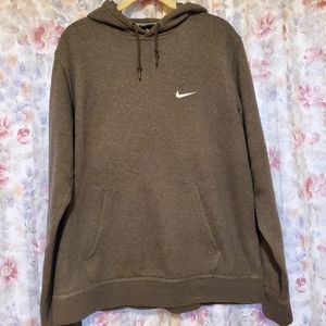 Nike pullover sweatshirt